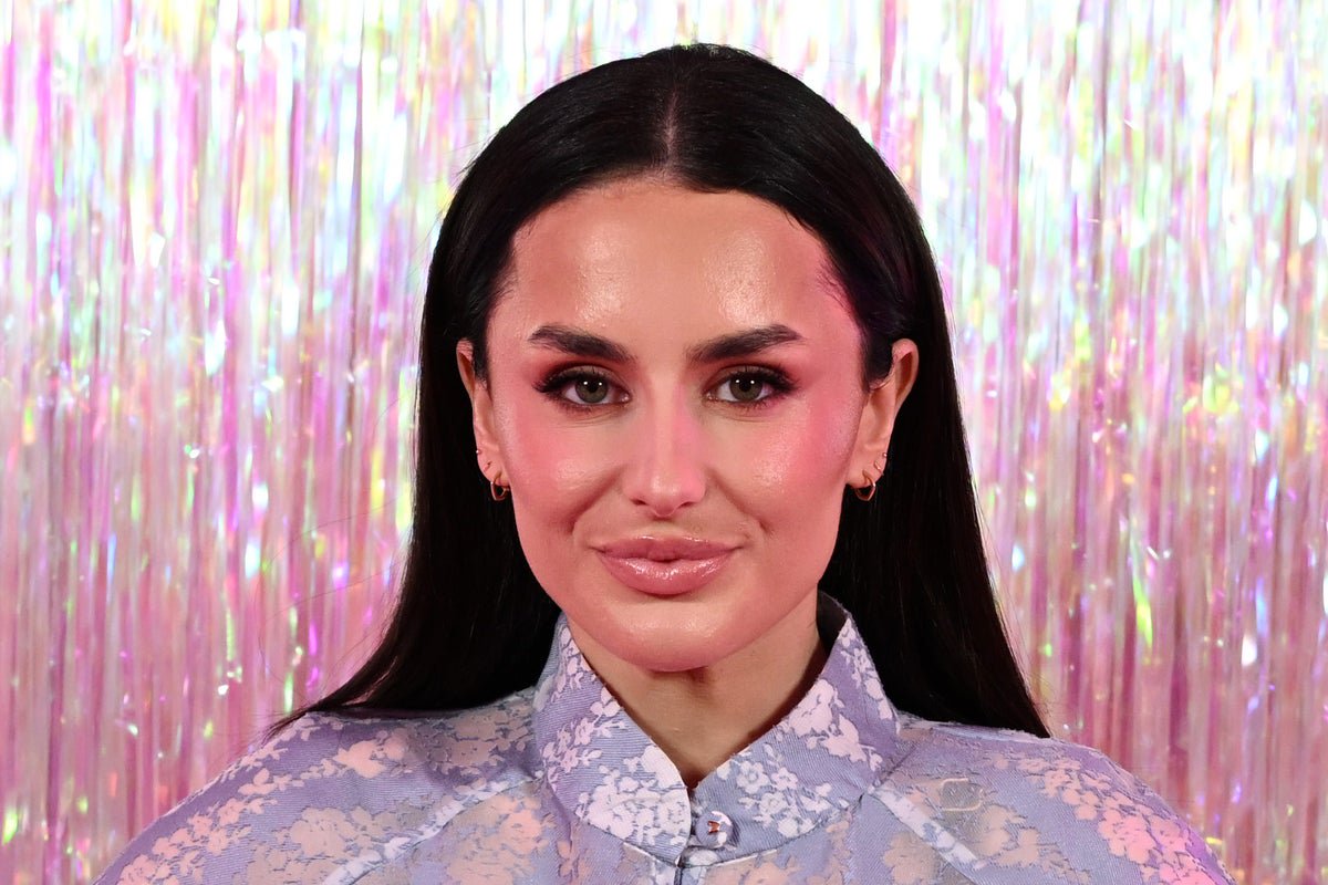 Digital Spotlight Trends: The Rise of Amber Ajami
